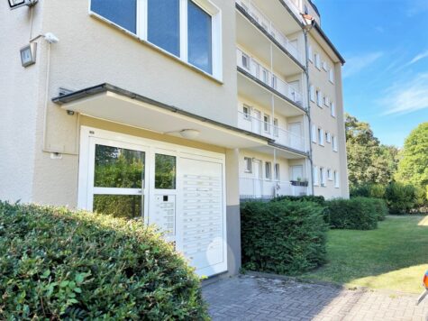 Gepflegte zwei-Zimmerwohnung in Essen-Gerschede! Mit Balkon und Einbauküche!, 45357 Essen, Etagenwohnung