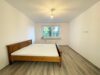 Sanierte 2-Zimmer-Erdgeschosswohnung in Wuppertal-Elberfeld! Mit Einbauküche & Balkon! - Schlafzimmer