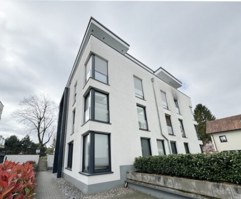 Exklusive 3-Zimmerwohnung in Dortmund-Eichlinghofen! Mit Balkon, Küche und Aufzug!, 44227 Dortmund, Etagenwohnung