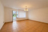 1,5-Zimmer-Apartment in Wuppertal-Ronsdorf! Mit Fahrstuhl und Balkon! - Wohnzimmer