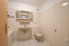 1,5-Zimmer-Apartment in Wuppertal-Ronsdorf! Mit Fahrstuhl und Balkon! - Bad