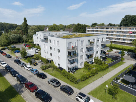 Exklusive 3-Zimmerwohnung in Bochum-Langendreer! Mit Einbauküche, Balkon, Fahrstuhl und Stellplatz!, 44892 Bochum, Etagenwohnung