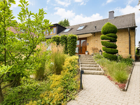 Gepflegtes Einfamilienhaus mit Gartenidylle in Herdecke-Vaerstenberg!, 58313 Herdecke, Einfamilienhaus