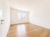 Exklusive 4-Zimmerwohnung in Bochum-Langendreer! Mit Einbauküche, Balkon, Fahrstuhl und Stellplatz! - Elternschlafzimmer